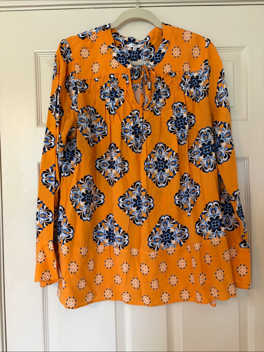 crown & ivy Orange Floral Tie-Neck Blouse with Blue Medallion Print
